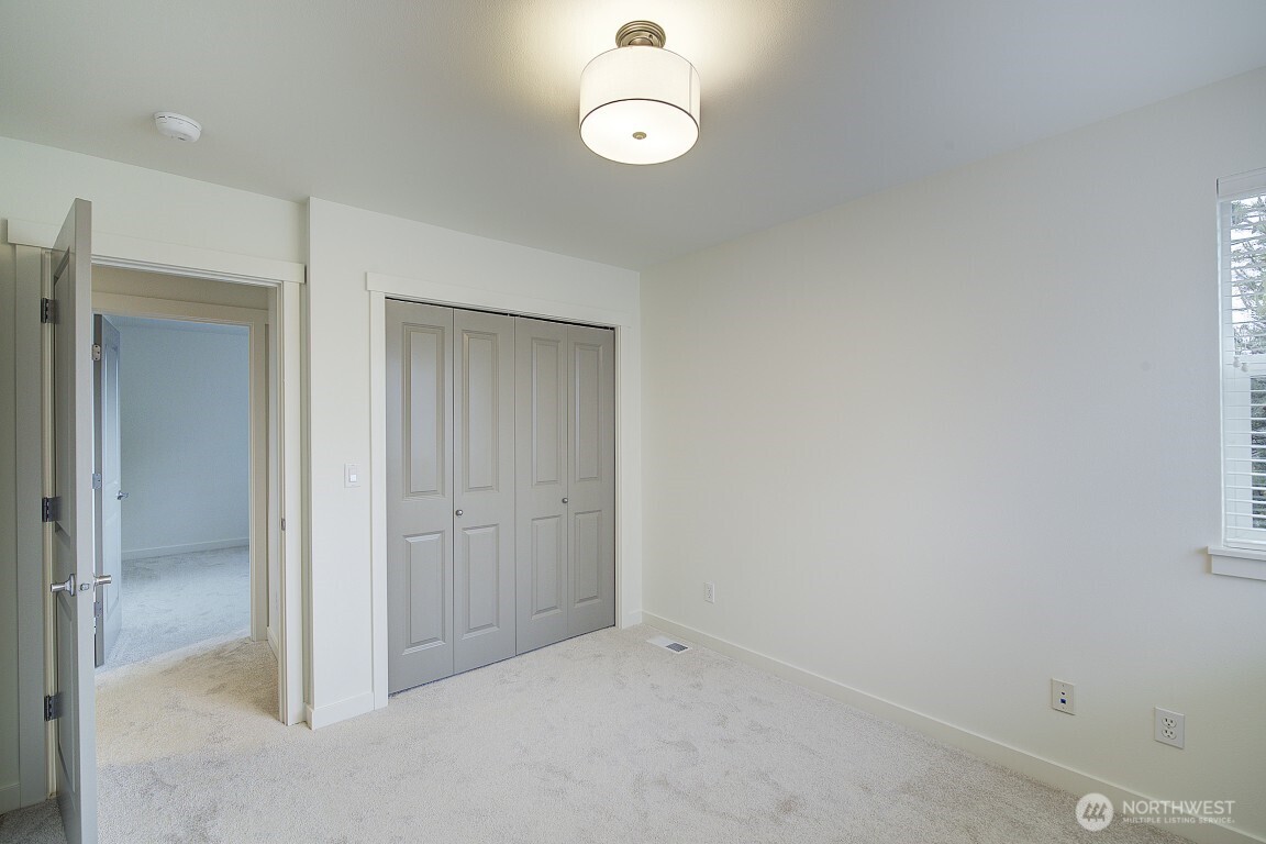 597 Alpine Ridge Place NW Issaquah WA 98027
