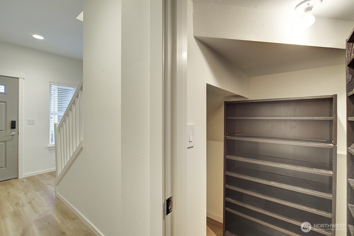 597 Alpine Ridge Place NW Issaquah WA 98027