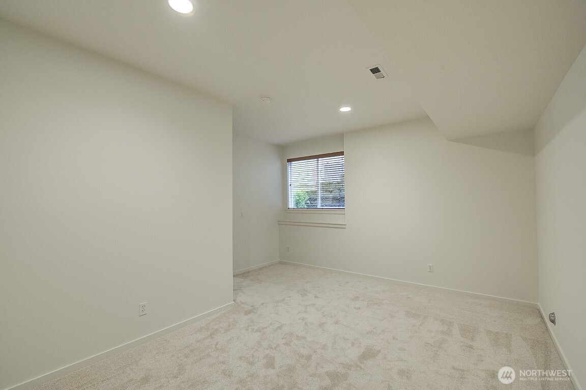 597 Alpine Ridge Place NW Issaquah WA 98027