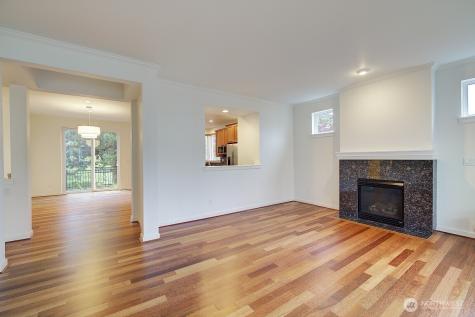 597 Alpine Ridge Place NW Issaquah WA 98027