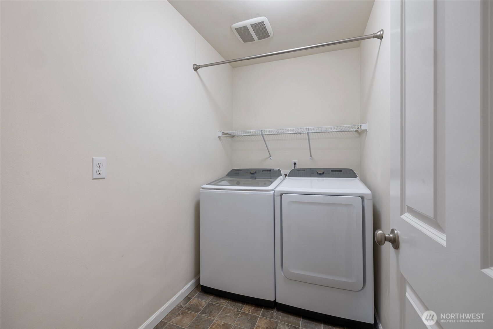 419 200th Street SW Lynnwood WA 98036