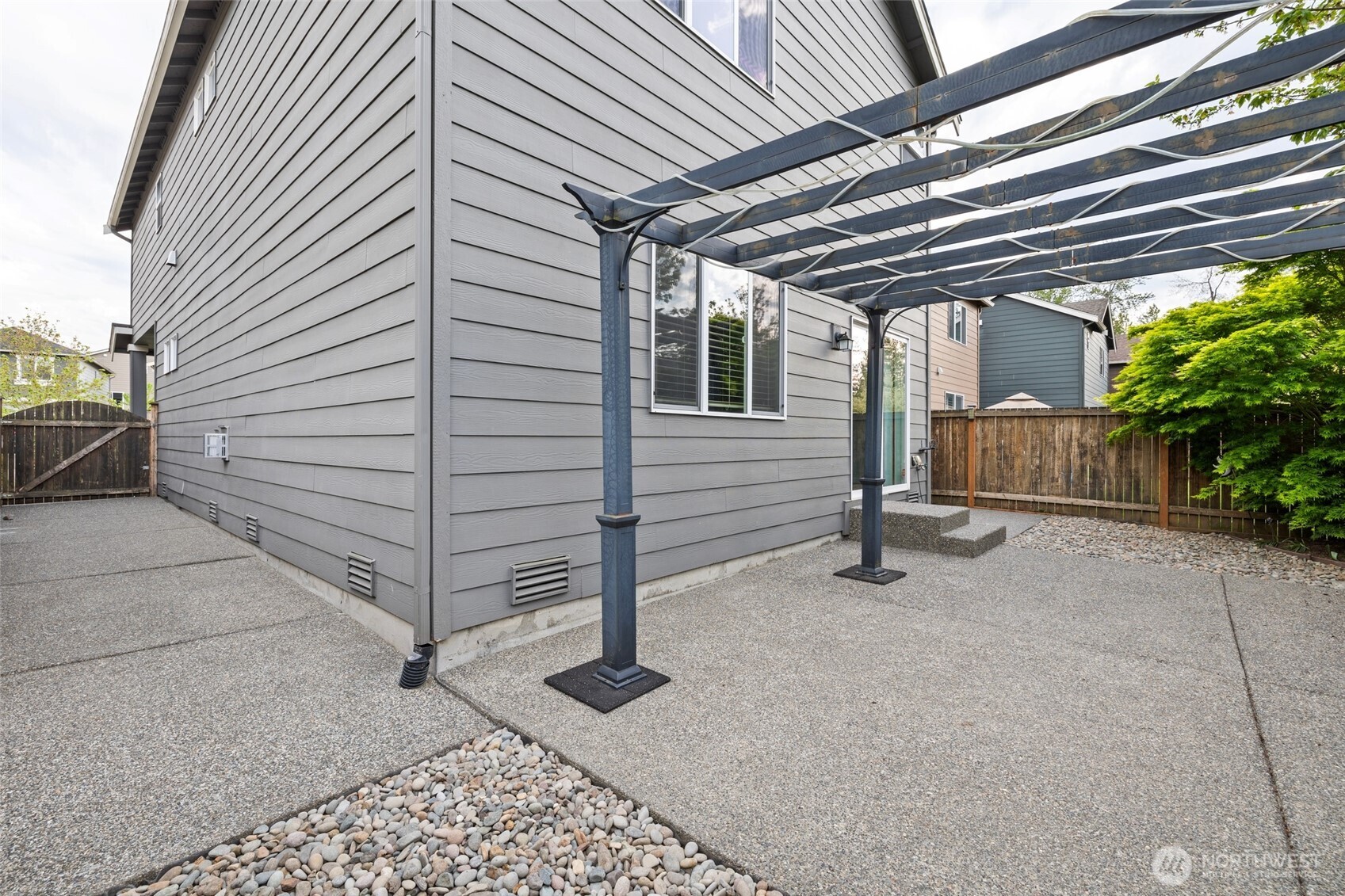 419 200th Street SW Lynnwood WA 98036