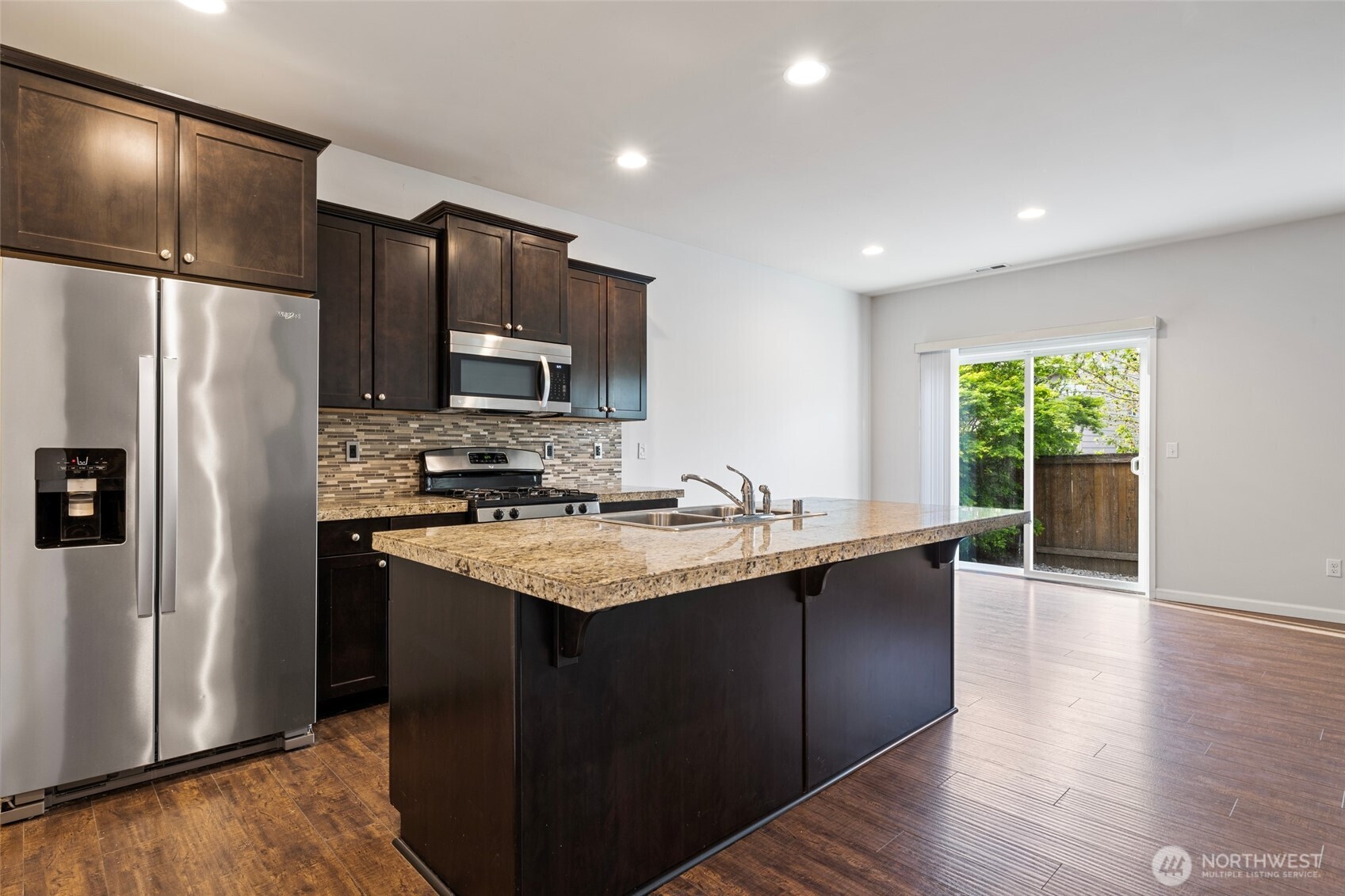 419 200th Street SW Lynnwood WA 98036