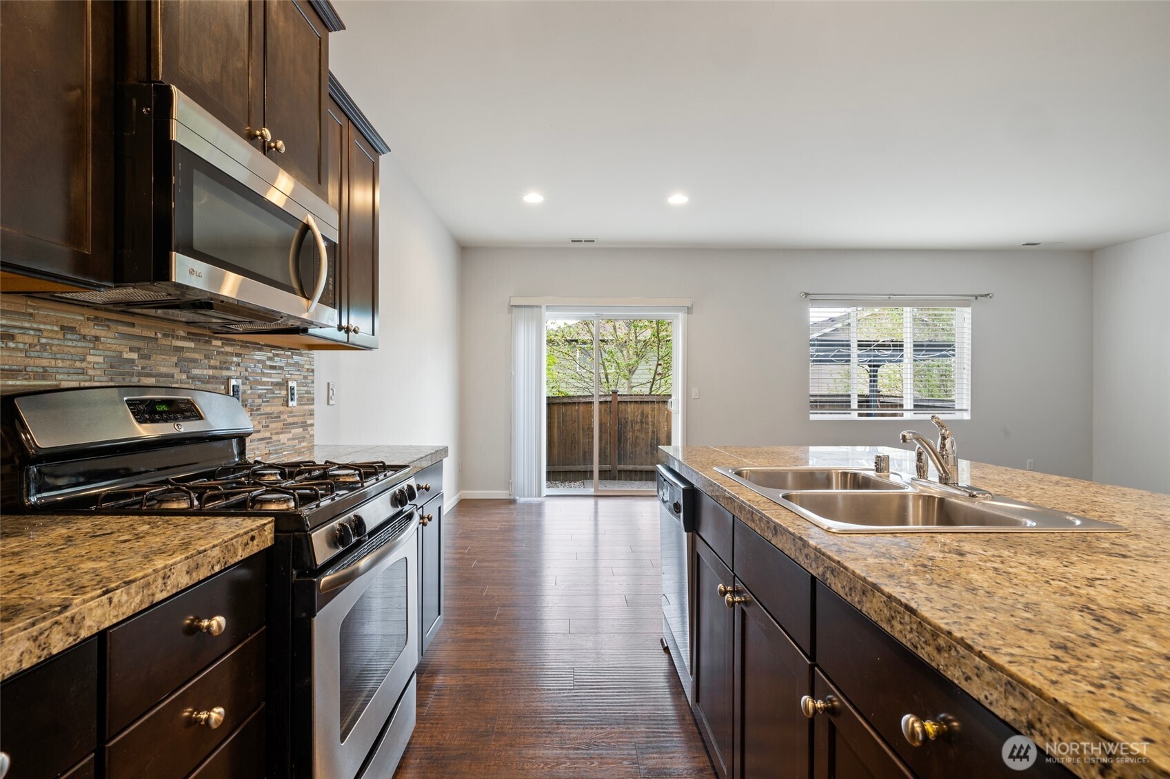 419 200th Street SW Lynnwood WA 98036