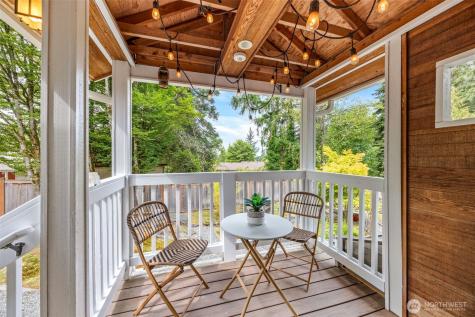 17829 149th Avenue NE Woodinville WA 98072