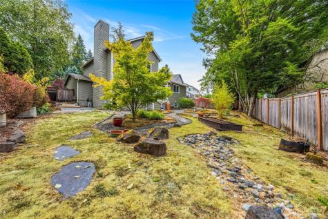 17829 149th Avenue NE Woodinville WA 98072