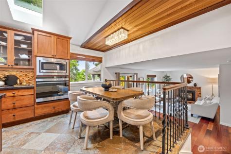 17829 149th Avenue NE Woodinville WA 98072