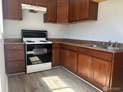 3405 Northlake Way NW Bremerton WA 98312