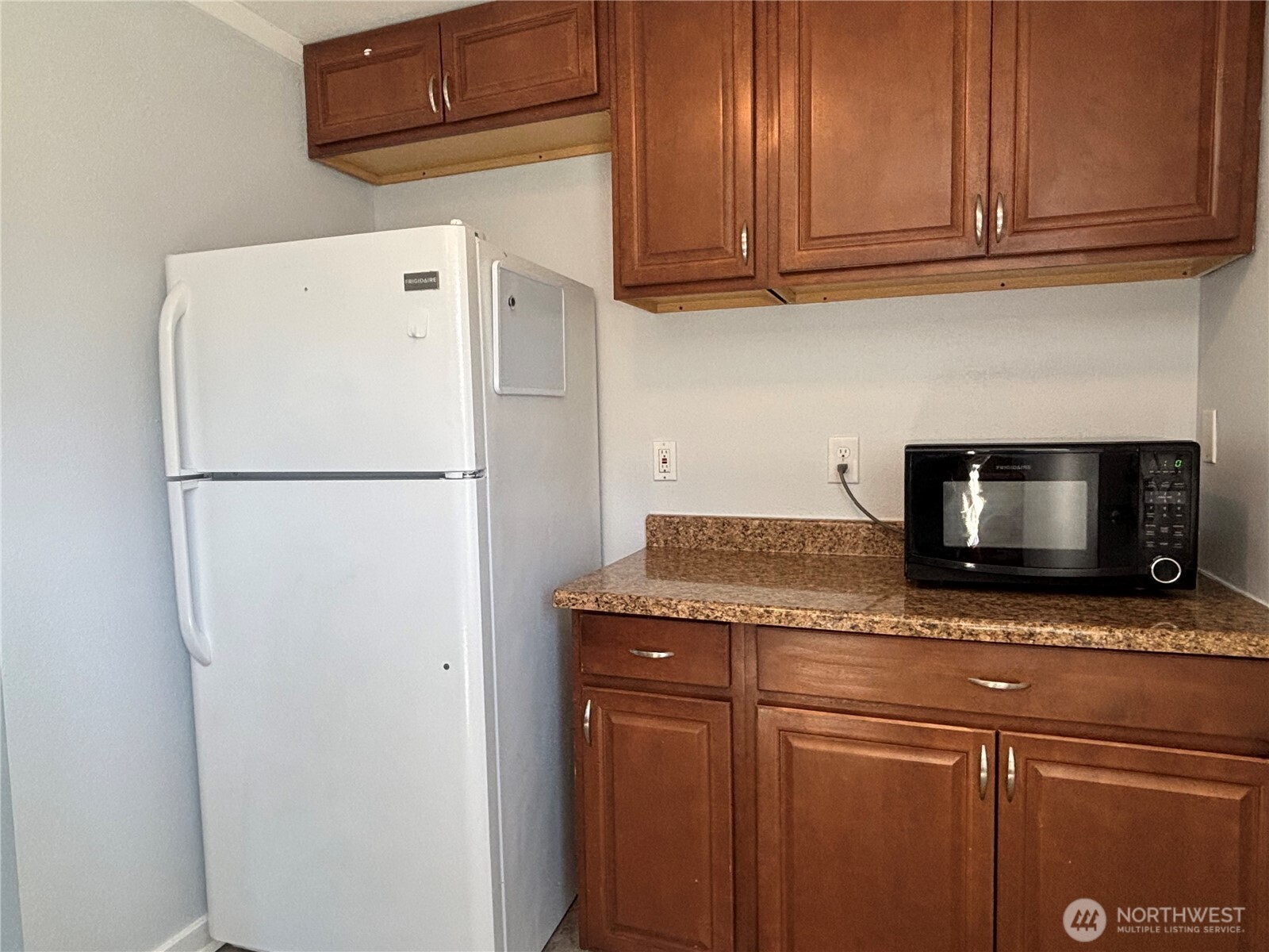 3405 Northlake Way NW Bremerton WA 98312