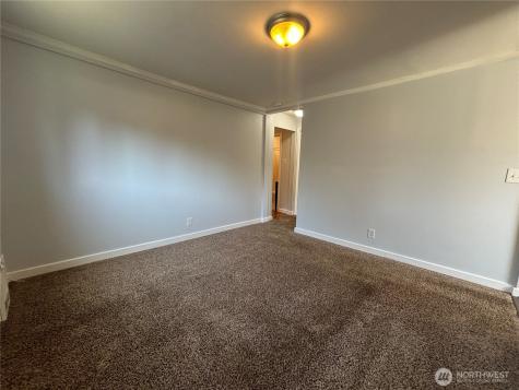 3405 Northlake Way NW Bremerton WA 98312