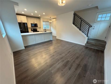 919 N 103rd Street Seattle WA 98133