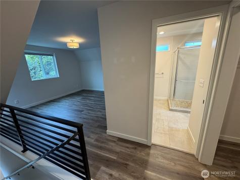 919 N 103rd Street Seattle WA 98133