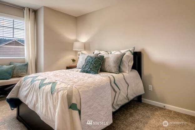 542 Meadowwood Drive SW Olympia WA 98502