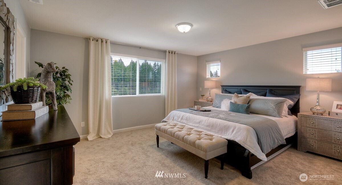 542 Meadowwood Drive SW Olympia WA 98502