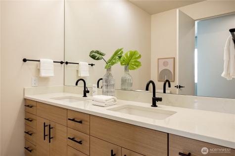 2315 4th Avenue Seattle WA 98121