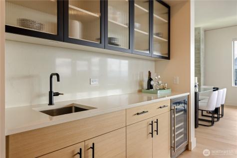2315 4th Avenue Seattle WA 98121