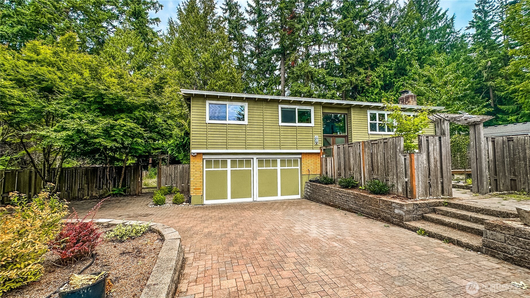 2830 216th Avenue SE Sammamish WA 98075