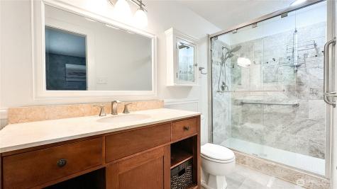 2830 216th Avenue SE Sammamish WA 98075