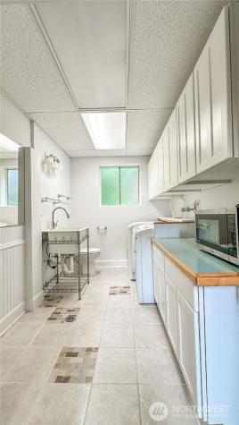 2830 216th Avenue SE Sammamish WA 98075