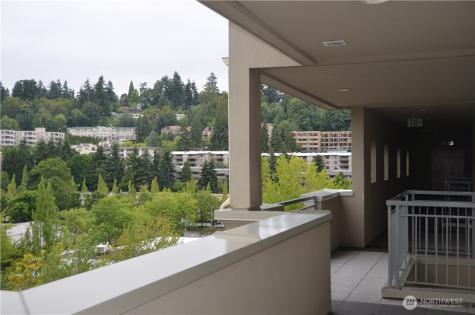 2836 78th Avenue SE Mercer Island WA 98040