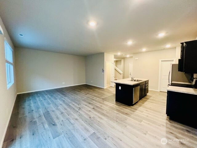 18702 108th Avenue E Puyallup WA 98374