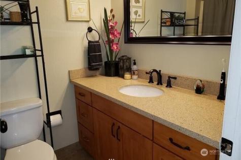 2114 SE 8th Drive Renton WA 98155