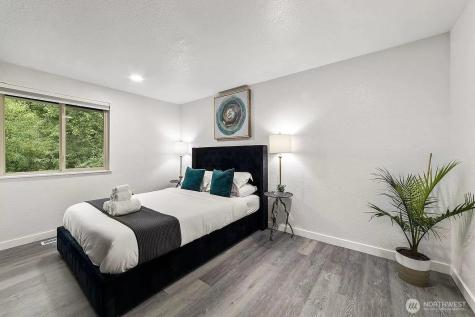13417 110th Place NE Kirkland WA 98034