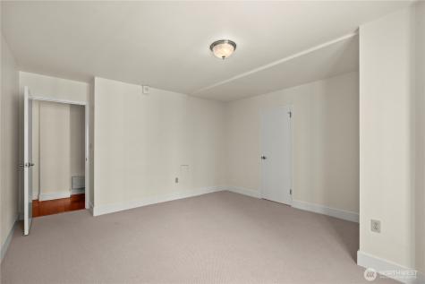 1105 Spring Street Seattle WA 98104