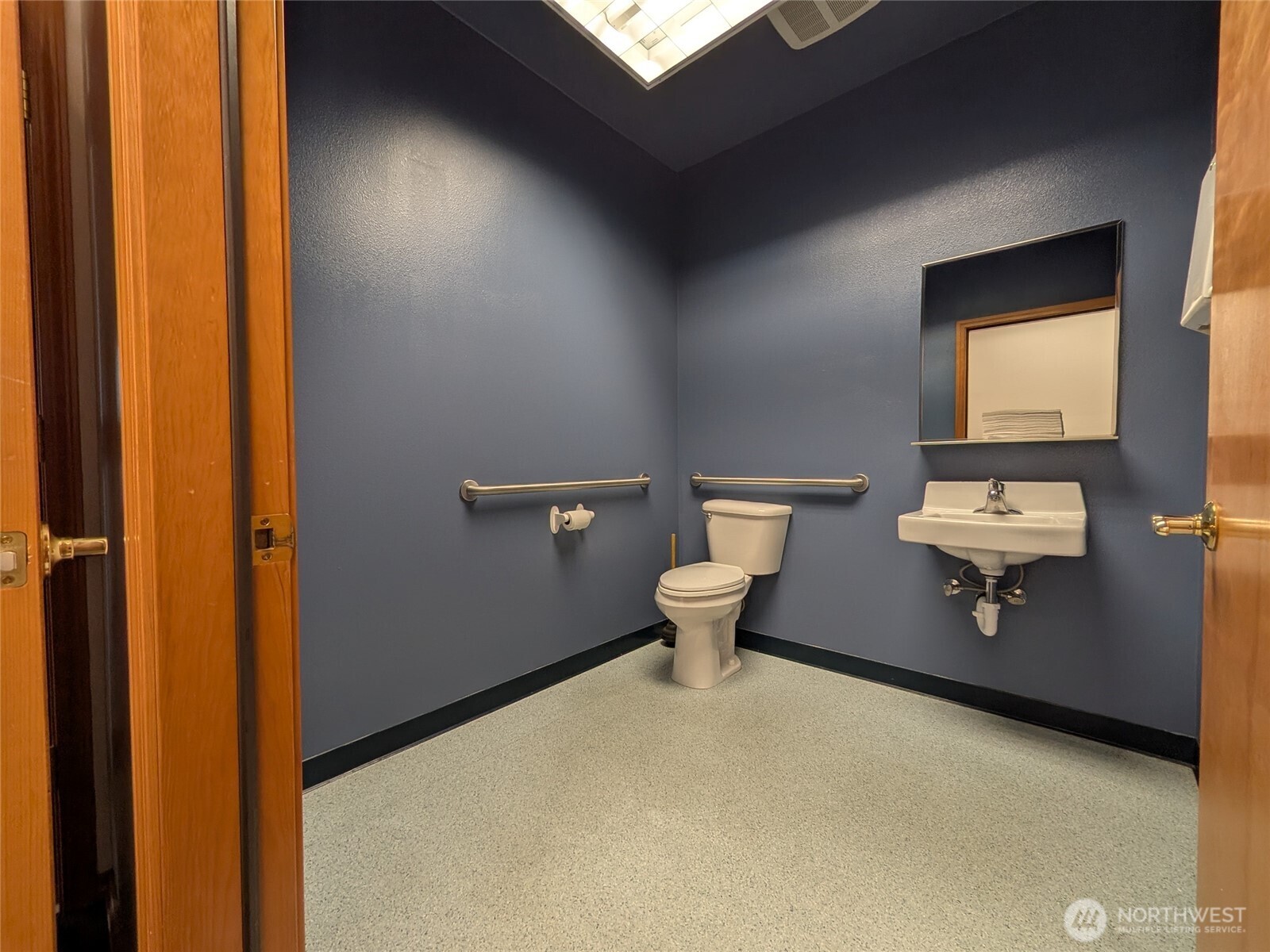 530 W Fir Street Sequim WA 98382