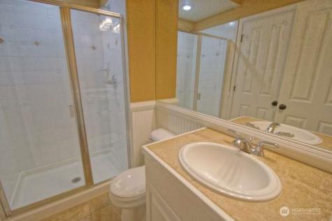 308 239th Way SE Sammamish WA 98074