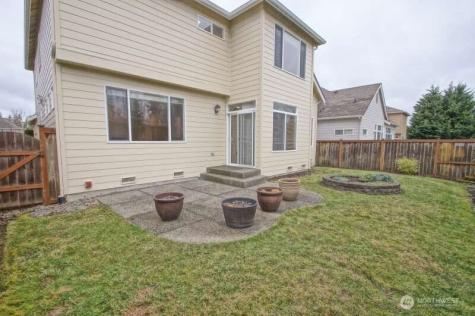 308 239th Way SE Sammamish WA 98074