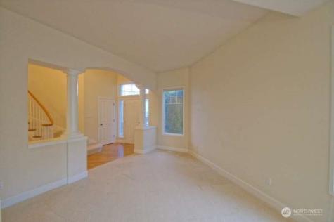 308 239th Way SE Sammamish WA 98074