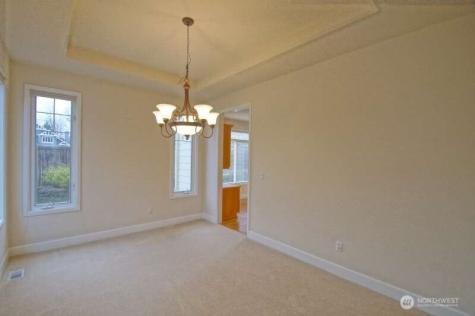308 239th Way SE Sammamish WA 98074