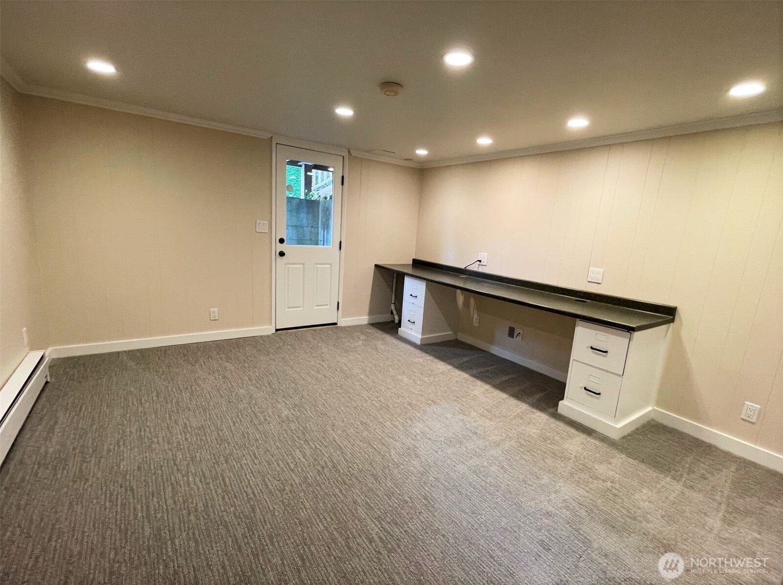 5025 47th Avenue NE Seattle WA 98105