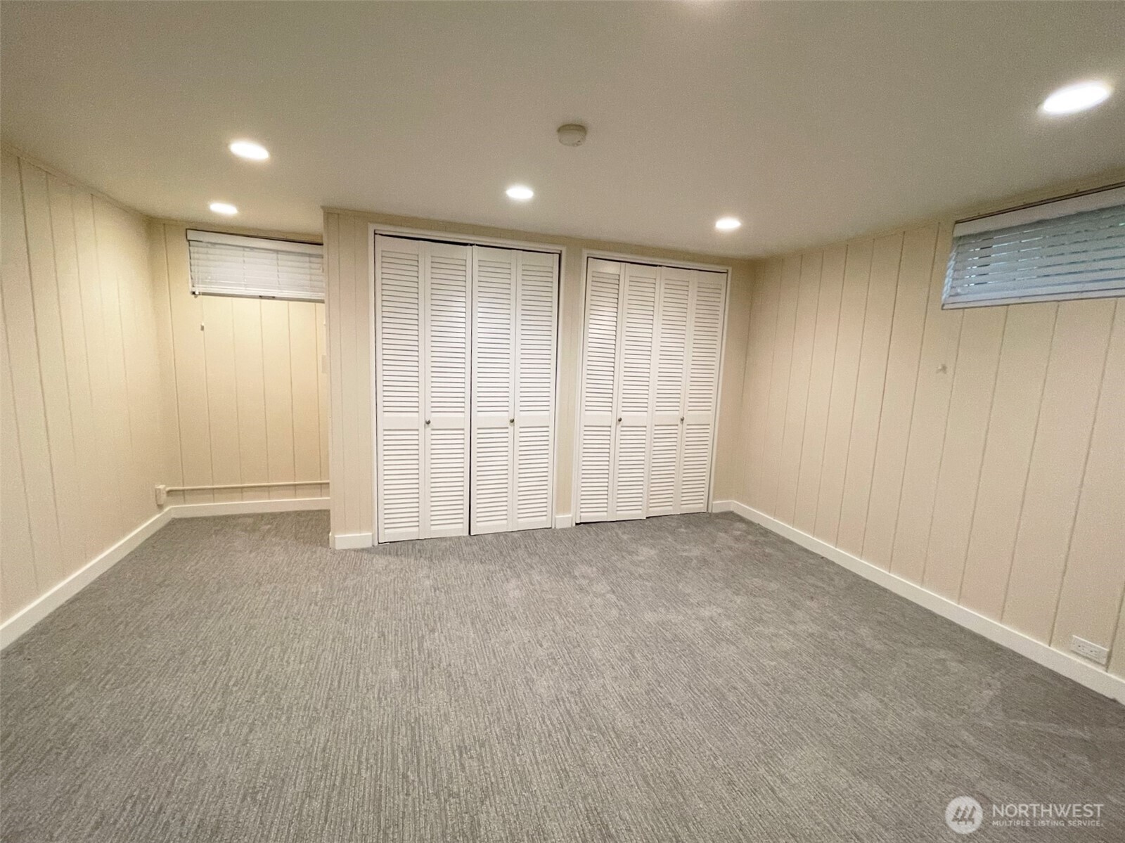 5025 47th Avenue NE Seattle WA 98105