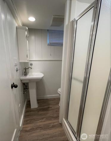 5025 47th Avenue NE Seattle WA 98105