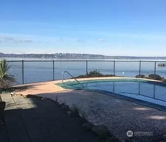 6225 Lake Washington Boulevard NE Kirkland WA 98033