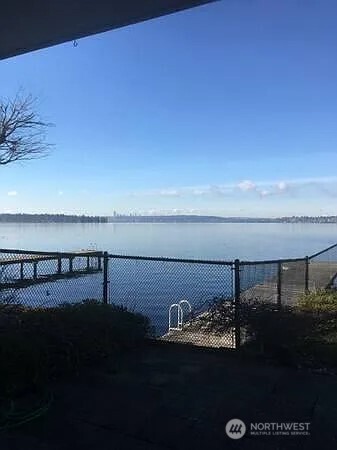 6225 Lake Washington Boulevard NE Kirkland WA 98033