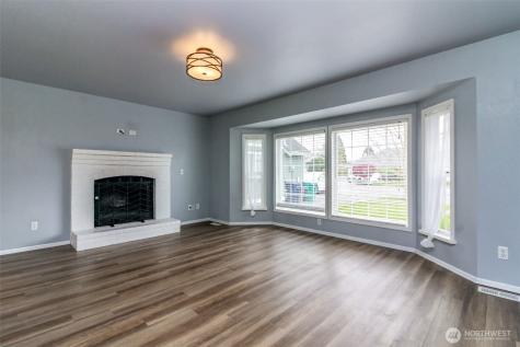 124 Jewell Street Enumclaw WA 98022