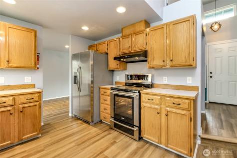 124 Jewell Street Enumclaw WA 98022