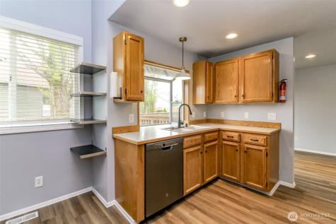 124 Jewell Street Enumclaw WA 98022