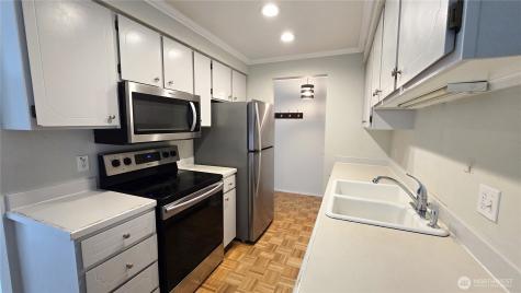 11010 NE 68th Street Kirkland WA 98033