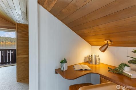14026 Riviera Place NE Seattle WA 98125