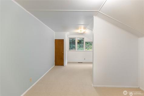 14026 Riviera Place NE Seattle WA 98125