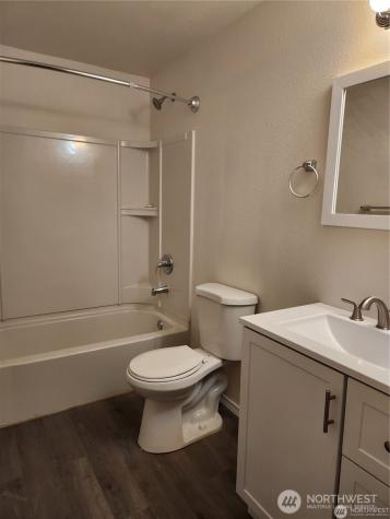 9717 Danwood Lane NW Silverdale WA 98383