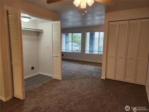 9717 Danwood Lane NW Silverdale WA 98383