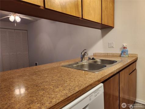 9717 Danwood Lane NW Silverdale WA 98383