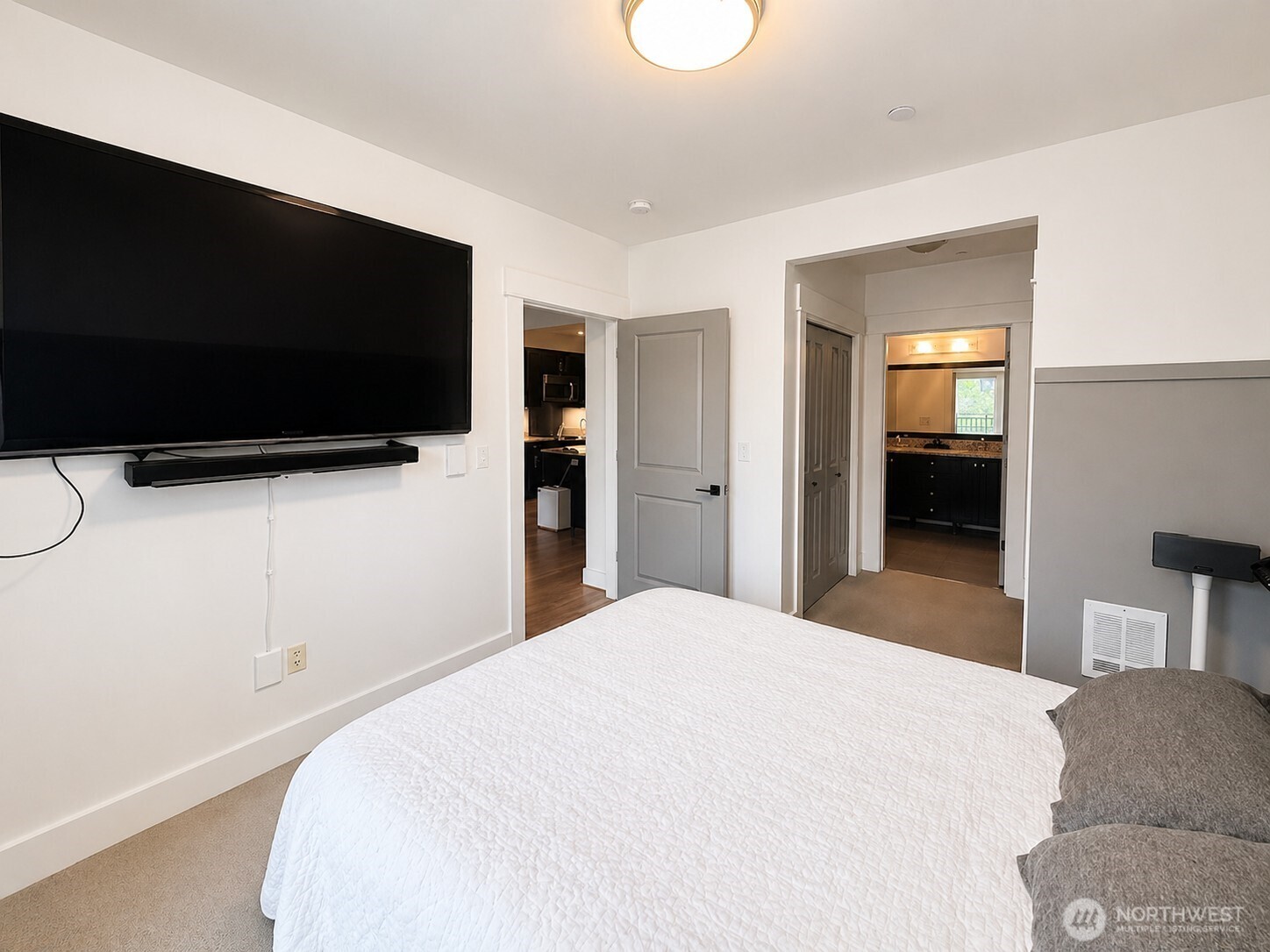 699 John Street Seattle WA 98109