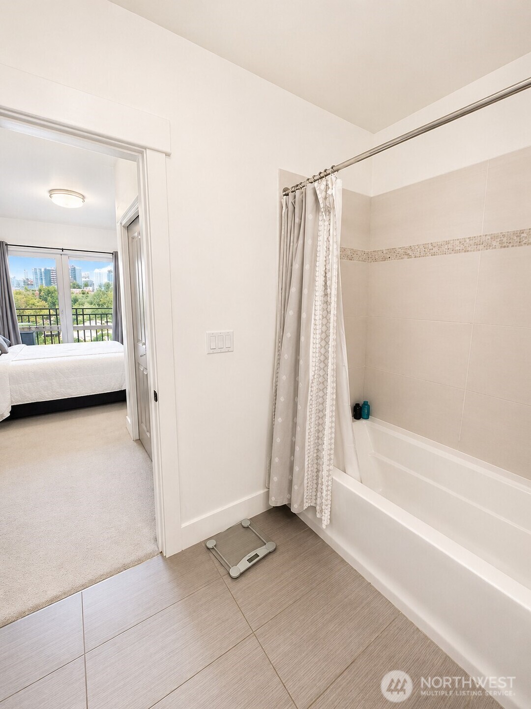 699 John Street Seattle WA 98109