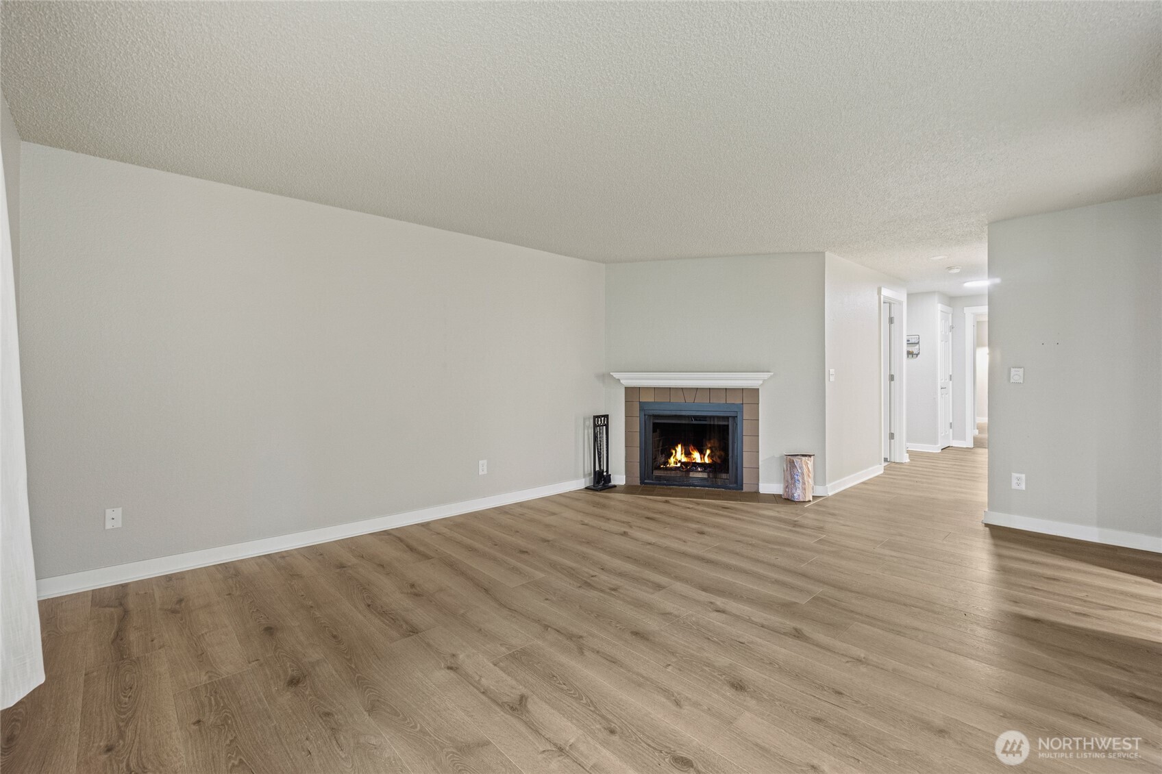 19855 25th Avenue NE Shoreline WA 98155